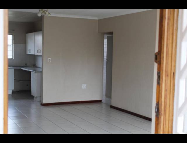 3 BEDROOM PROPERTY TO RENT IN VORNA VALLEY